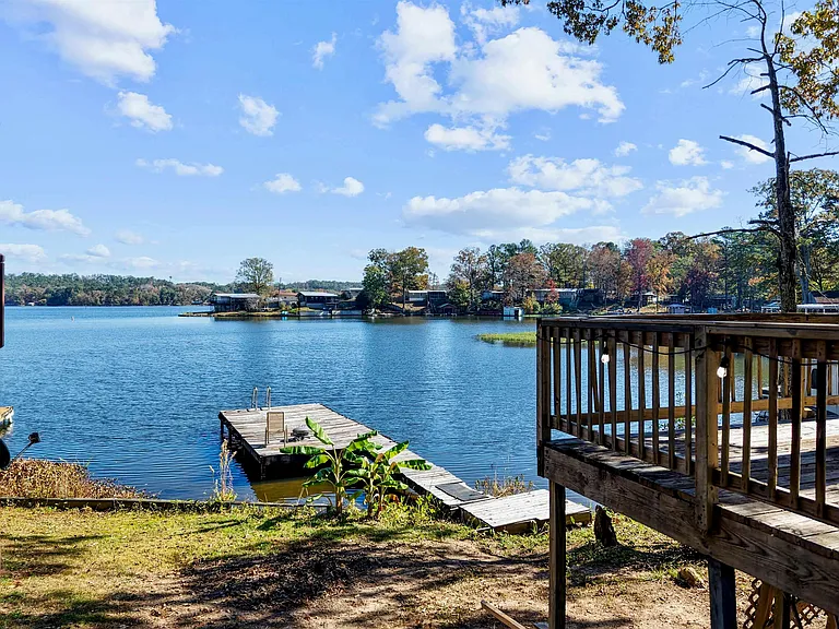 Lay Lake Waterfront Retreat in Shelby, Ala