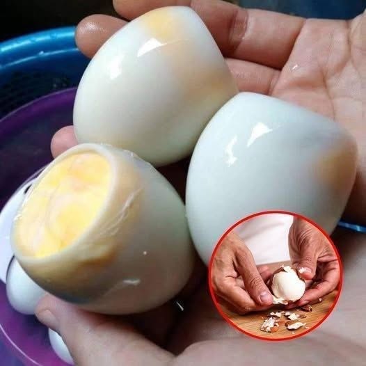 Nutritionists wa:rn that eating eggs every morning can cause…..